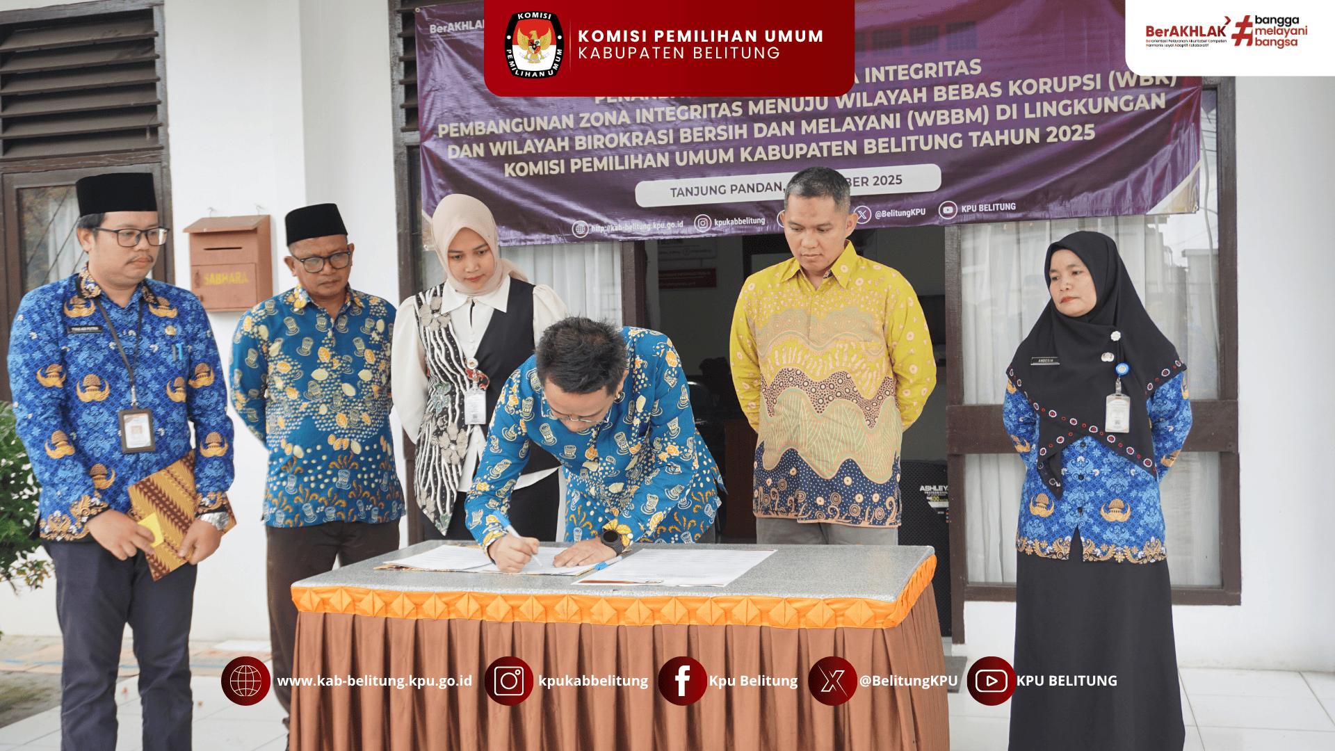 Penandatanganan Pakta Integritas Menuju WB dan WBBM